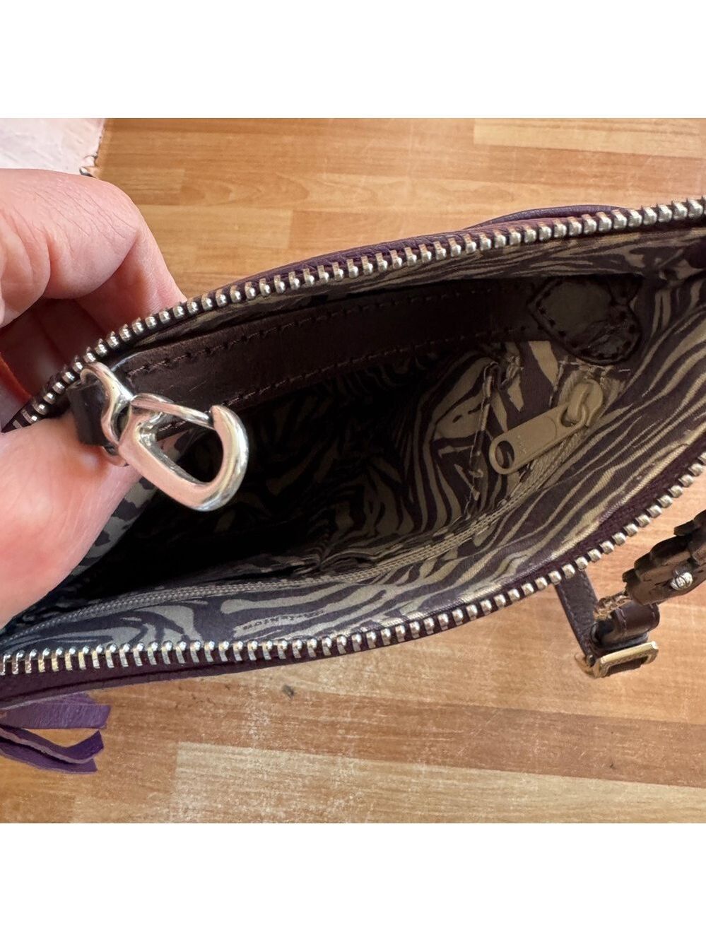 Brighton purple leather crossbody - Picture 11 of 14